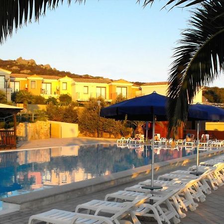 Borgo Saraceno Hotel-Residence サンタ・テレーザ・ガッルーラ エクステリア 写真