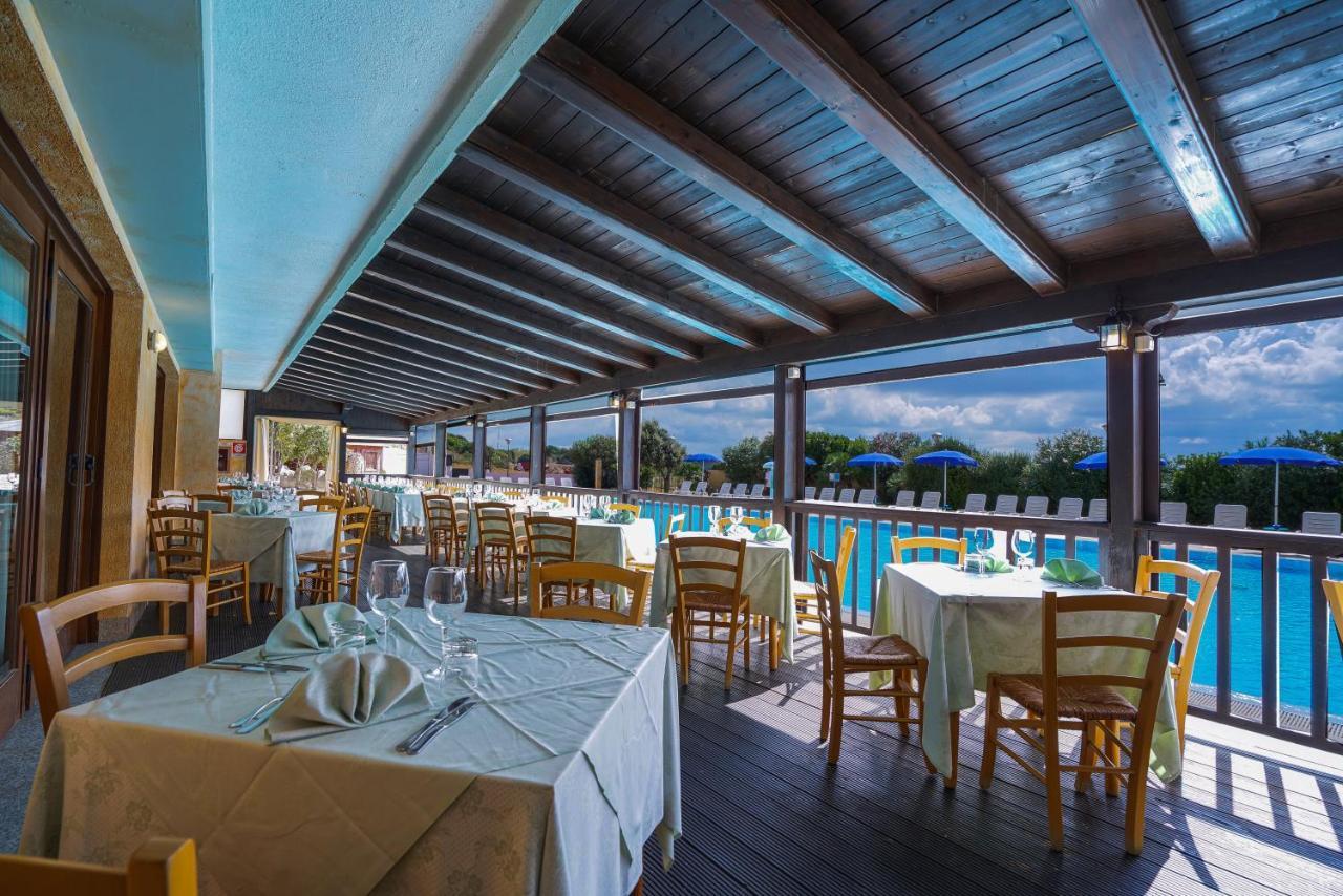 Borgo Saraceno Hotel-Residence サンタ・テレーザ・ガッルーラ エクステリア 写真
