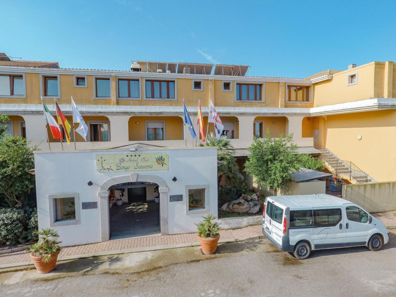 Borgo Saraceno Hotel-Residence サンタ・テレーザ・ガッルーラ エクステリア 写真